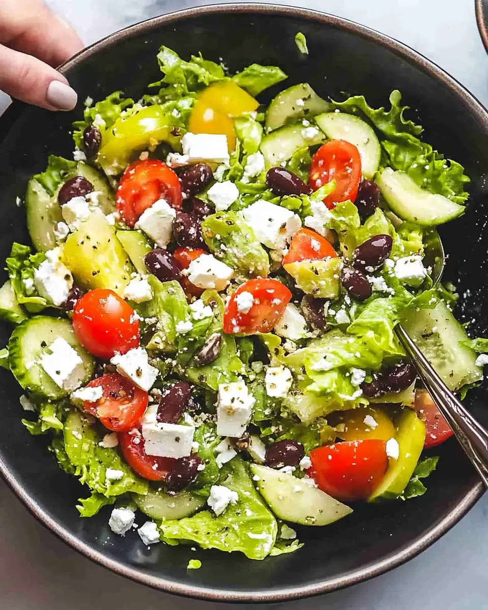“Greek Tossed Green Salad: A Fresh Flavor Explosion!”