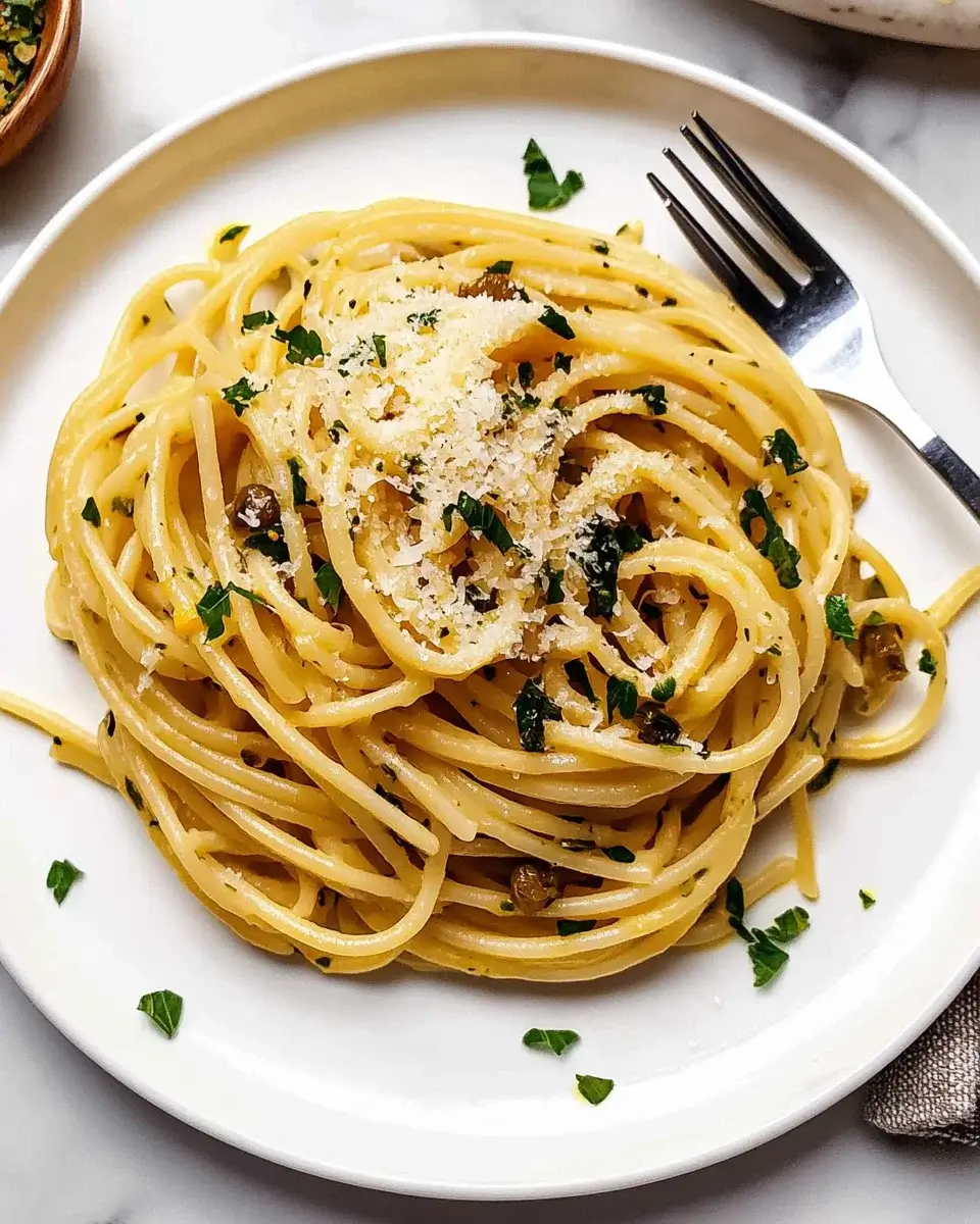 Lemon Garlic Olive Oil Pasta: Simple, Delicious Recipe!